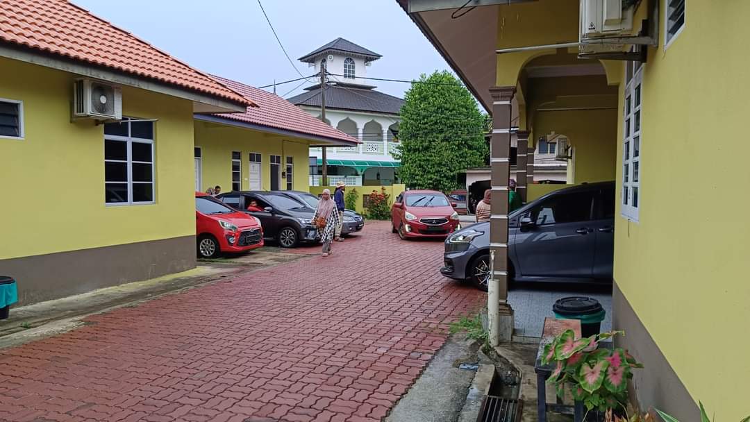 WhatsApp Image 2025-10-07 at 8.53.26 PM