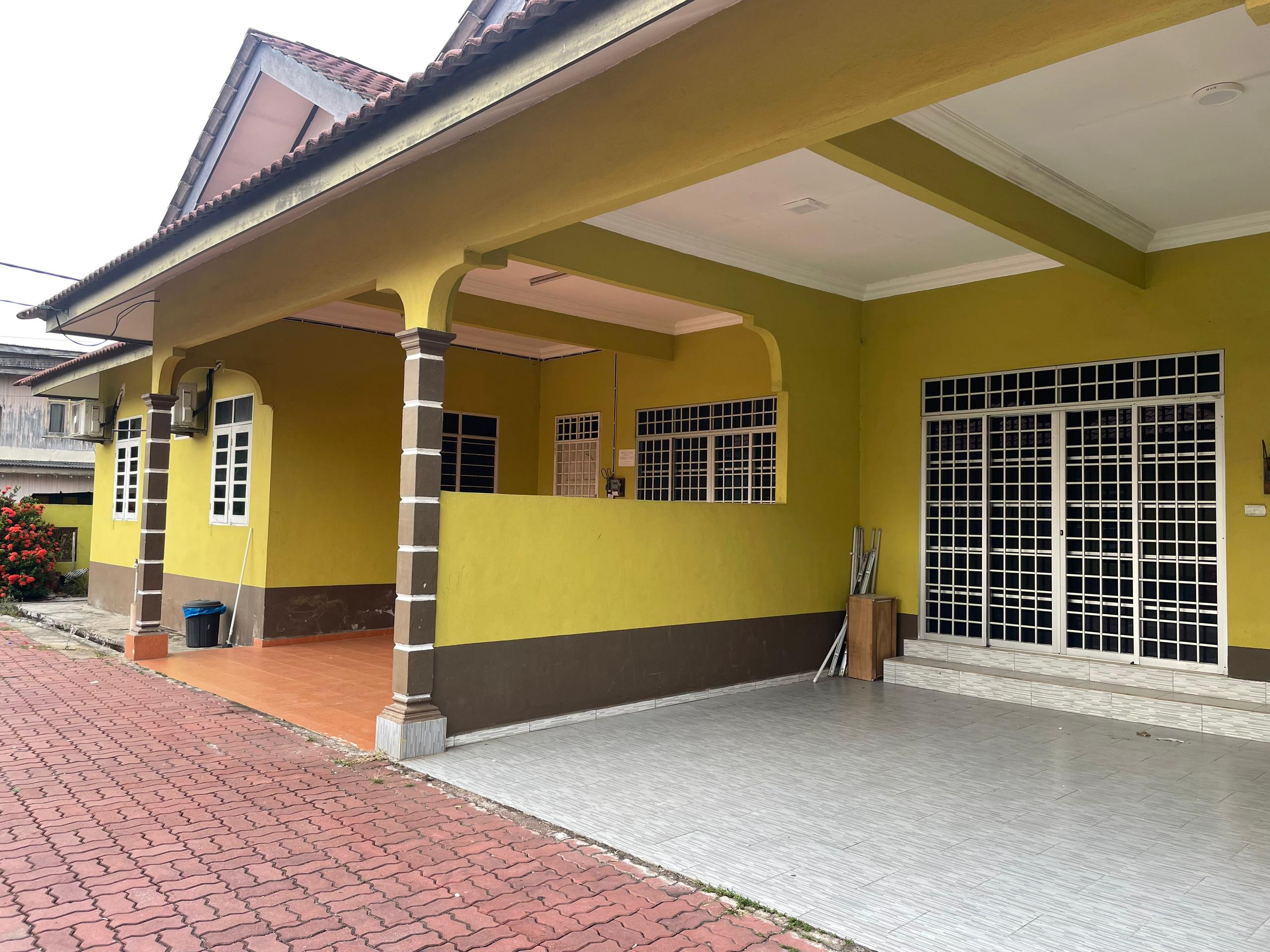 WhatsApp Image 2025-10-07 at 8.53.27 PM